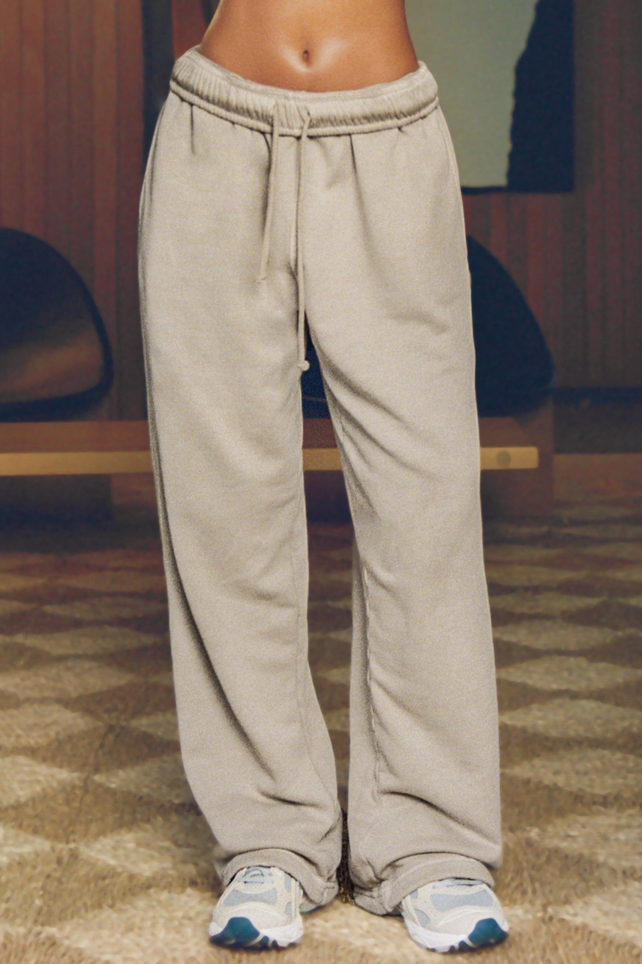 Oversized Straight Leg Jogger