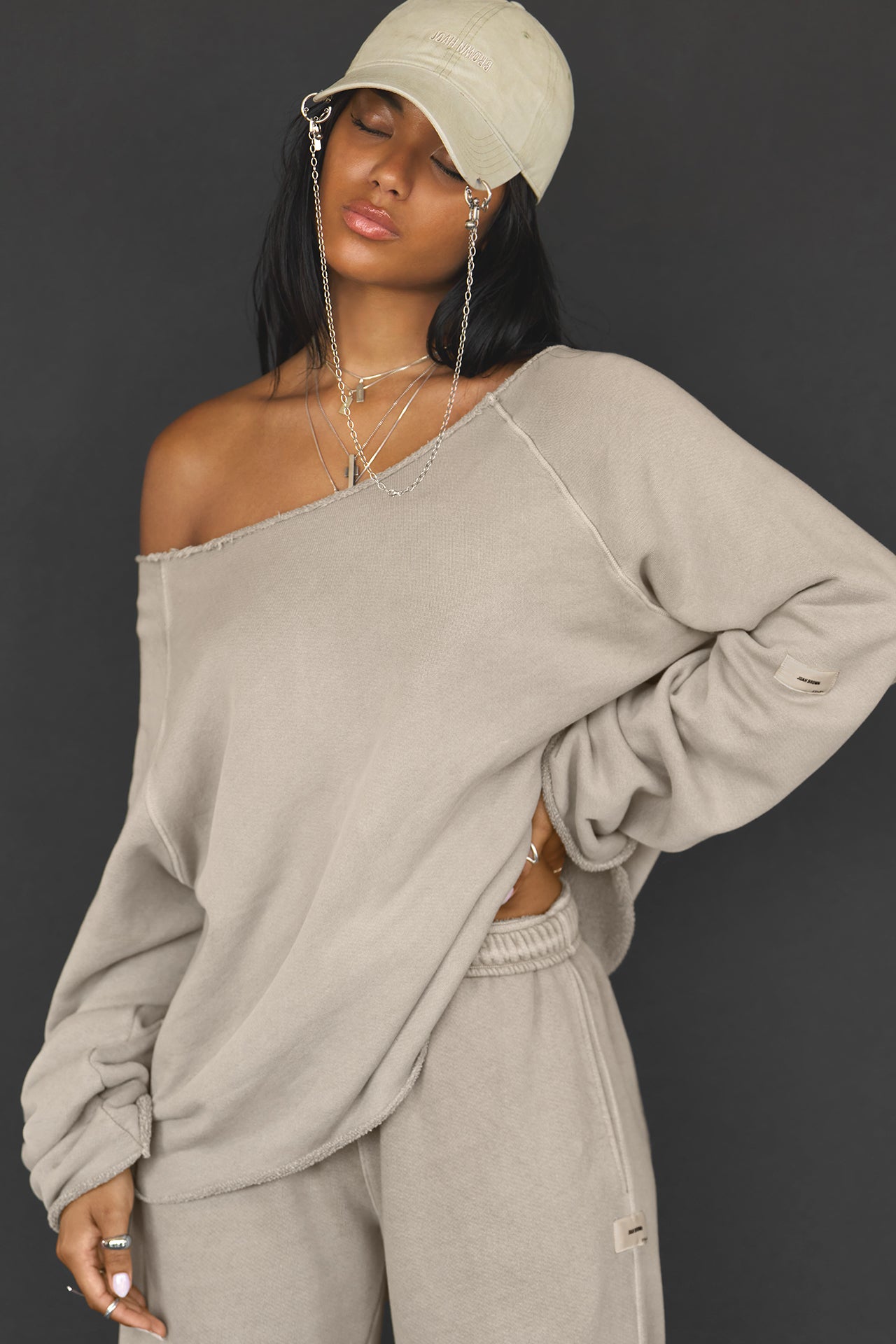 Slouchy Pullover Sweatshirt